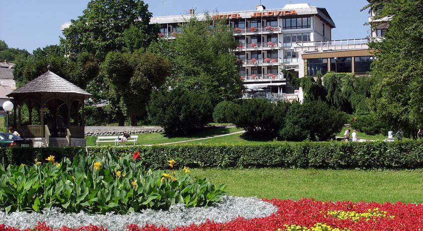 online rezervacije Hotel Jelovica