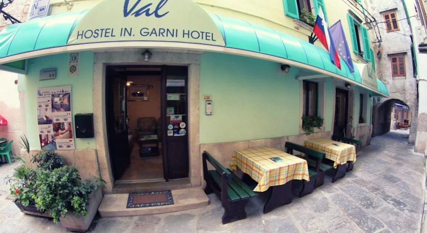online rezervacije Val Hostel Piran