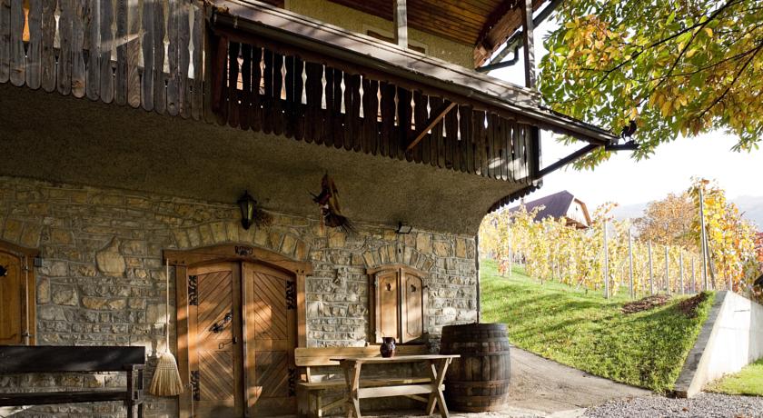 online rezervacije Vineyard cottage Rangus